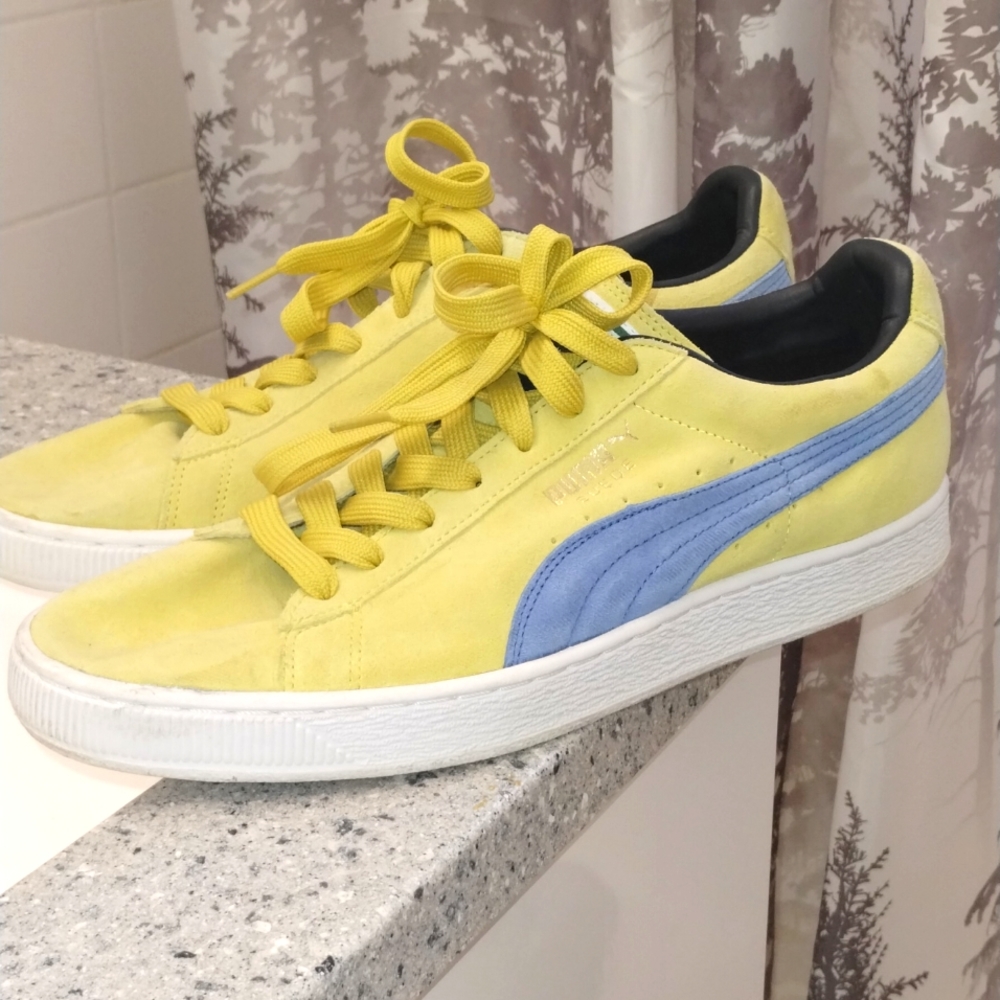 Men's suede sneakers size 12